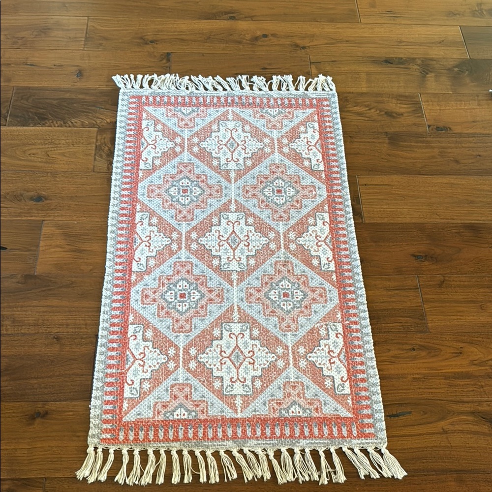 Haven + Key Handwoven Geometric Rug with Fringed Edges 27” x 45” EUC